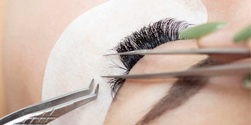 5 MISTAKES BEGINNER LASH ARTISTS MAKE