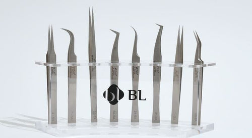 The Ultimate Guide to Eyelash Extension Tweezers