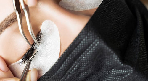 Does wearing a mask cause lash retention issues?